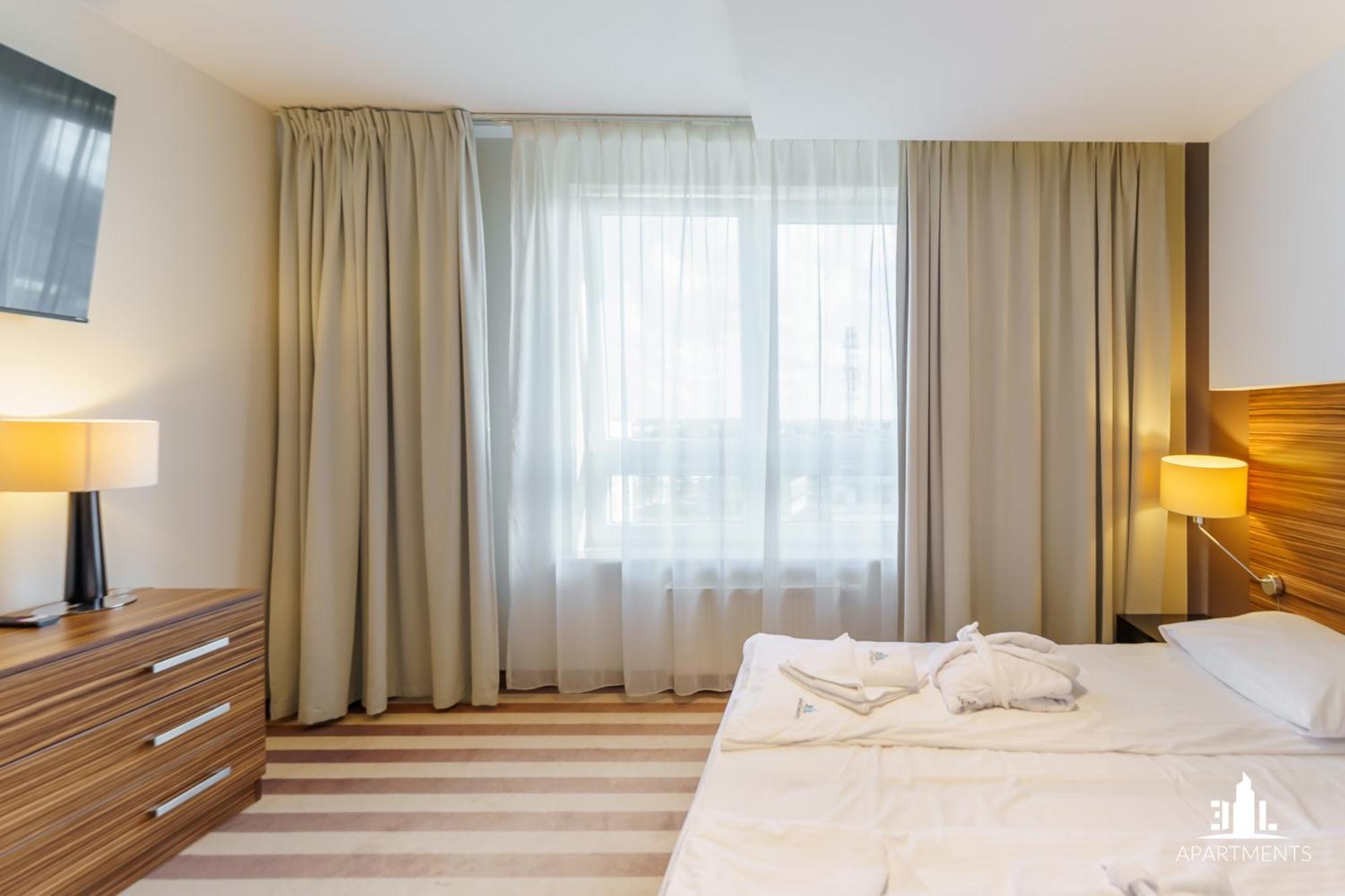 Apartment 3l Kosciuszki 16 *